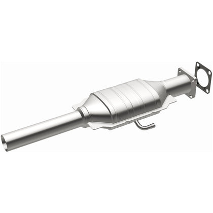 MagnaFlow Standard Grade Federal / EPA Compliant Direct-Fit Catalytic Converter 23224