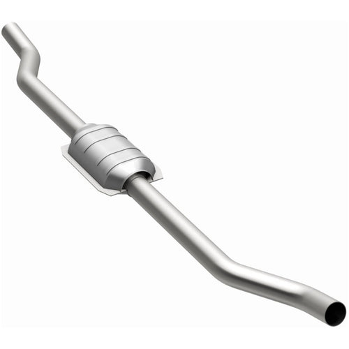 MagnaFlow 1989 Dodge Dakota 2.5L Standard Grade Federal / EPA Compliant Direct-Fit Catalytic Converter 23247