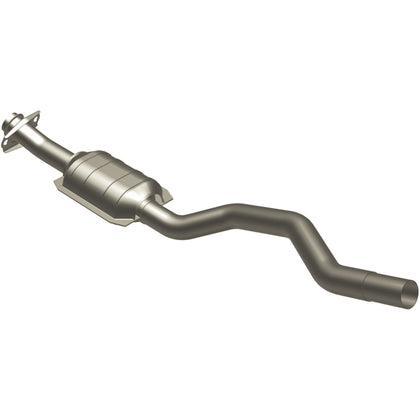 MagnaFlow Standard Grade Federal / EPA Compliant Direct-Fit Catalytic Converter 23252