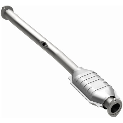 MagnaFlow 1995-1998 Toyota T100 3.4L HM Grade Federal / EPA Compliant Direct-Fit Catalytic Converter 23288
