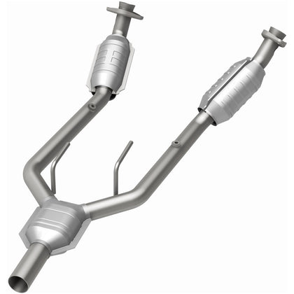 MagnaFlow 1996-1997 Ford Thunderbird 3.8L | 1996-1997 Mercury Cougar 3.8L HM Grade Federal / EPA Compliant Direct-Fit Catalytic Converter 23325