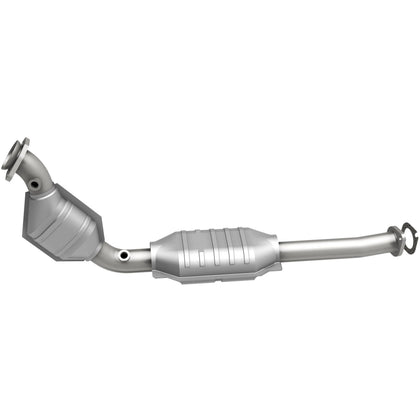 MagnaFlow HM Grade Federal / EPA Compliant Direct-Fit Catalytic Converter 23332