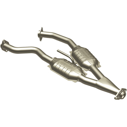 MagnaFlow 1984-1985 Lincoln Continental 5.0L | 1984-1985 Lincoln Mark VII 5.0L Standard Grade Federal / EPA Compliant Direct-Fit Catalytic Converter 23338
