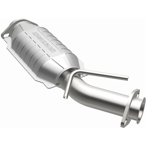 MagnaFlow Standard Grade Federal / EPA Compliant Direct-Fit Catalytic Converter 23365