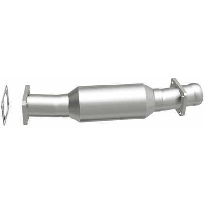 MagnaFlow Standard Grade Federal / EPA Compliant Direct-Fit Catalytic Converter 23425