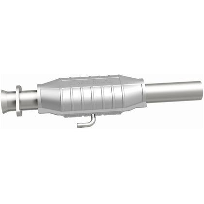 MagnaFlow Standard Grade Federal / EPA Compliant Direct-Fit Catalytic Converter 23452