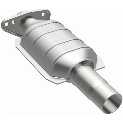 MagnaFlow Standard Grade Federal / EPA Compliant Direct-Fit Catalytic Converter 23496