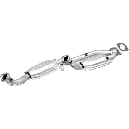 MagnaFlow 1999-2000 Ford Windstar 3.0L HM Grade Federal / EPA Compliant Direct-Fit Catalytic Converter 23543