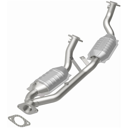 MagnaFlow 1999-2000 Ford Windstar 3.0L HM Grade Federal / EPA Compliant Direct-Fit Catalytic Converter 23543