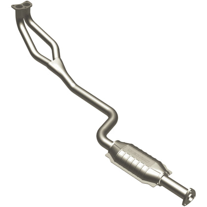 MagnaFlow 1980-1983 BMW 320i 1.8L Standard Grade Federal / EPA Compliant Direct-Fit Catalytic Converter 23552