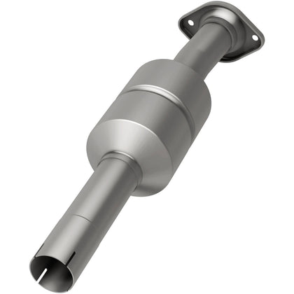 MagnaFlow HM Grade Federal / EPA Compliant Direct-Fit Catalytic Converter 23624