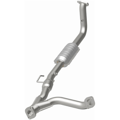 MagnaFlow 1996-1997 Isuzu Rodeo 3.2L | 1996-1997 Honda Passport 3.2L HM Grade Federal / EPA Compliant Direct-Fit Catalytic Converter 23638