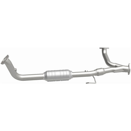 MagnaFlow 1996-1997 Isuzu Rodeo 3.2L | 1996-1997 Honda Passport 3.2L HM Grade Federal / EPA Compliant Direct-Fit Catalytic Converter 23638