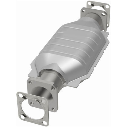 MagnaFlow Standard Grade Federal / EPA Compliant Direct-Fit Catalytic Converter 23652