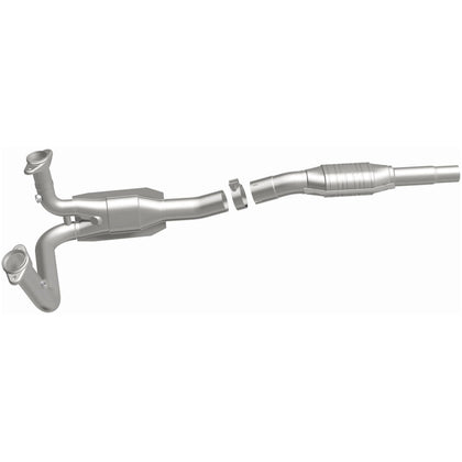 MagnaFlow 1994-1996 Ford Bronco 5.8L HM Grade Federal / EPA Compliant Direct-Fit Catalytic Converter 23661