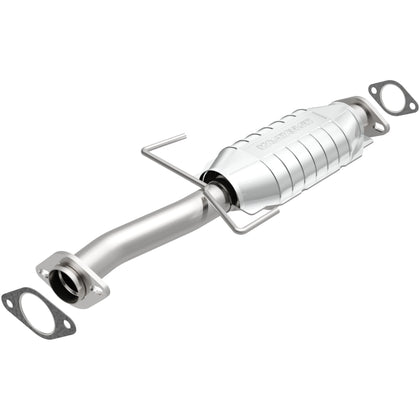 MagnaFlow HM Grade Federal / EPA Compliant Direct-Fit Catalytic Converter 23685