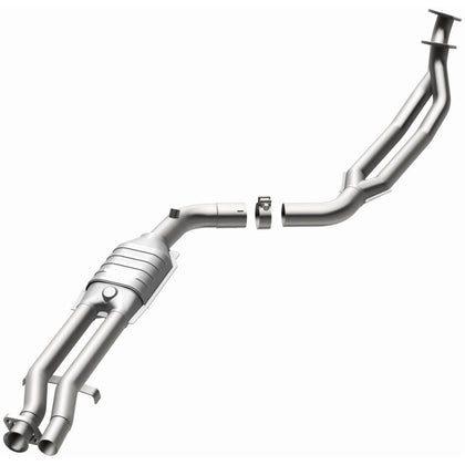 MagnaFlow 1992-1995 BMW 325i 2.5L | 1994-1995 BMW 325is 2.5L Standard Grade Federal / EPA Compliant Direct-Fit Catalytic Converter 23802