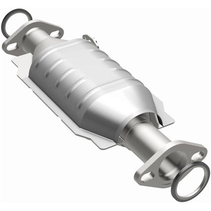 MagnaFlow Standard Grade Federal / EPA Compliant Direct-Fit Catalytic Converter 23888