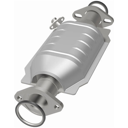 MagnaFlow Standard Grade Federal / EPA Compliant Direct-Fit Catalytic Converter 23889
