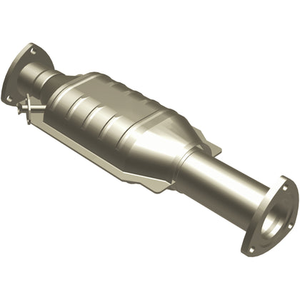 MagnaFlow 1979-1987 Toyota Land Cruiser 4.2L Standard Grade Federal / EPA Compliant Direct-Fit Catalytic Converter 23894