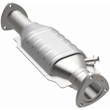 MagnaFlow 1979-1987 Toyota Land Cruiser 4.2L Standard Grade Federal / EPA Compliant Direct-Fit Catalytic Converter 23894