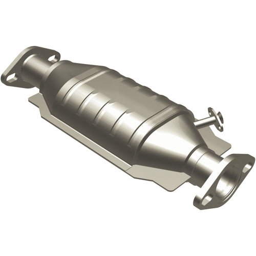 MagnaFlow 1981-1983 Toyota Pickup 2.4L Standard Grade Federal / EPA Compliant Direct-Fit Catalytic Converter 23895
