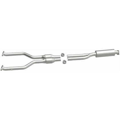 MagnaFlow 2006-2013 Lexus IS250 2.5L | 2006-2013 Lexus IS350 3.5L HM Grade Federal / EPA Compliant Direct-Fit Catalytic Converter 23927