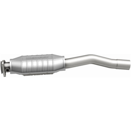 MagnaFlow Standard Grade Federal / EPA Compliant Direct-Fit Catalytic Converter 23949