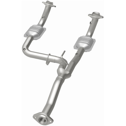 MagnaFlow 2005-2007 Jeep Liberty 3.7L HM Grade Federal / EPA Compliant Direct-Fit Catalytic Converter 23957