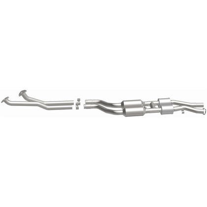 MagnaFlow HM Grade Federal / EPA Compliant Direct-Fit Catalytic Converter 24021