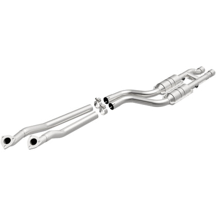 MagnaFlow 1997-1998 BMW 528i 2.8L HM Grade Federal / EPA Compliant Direct-Fit Catalytic Converter 24022