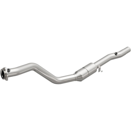 MagnaFlow HM Grade Federal / EPA Compliant Direct-Fit Catalytic Converter 24116