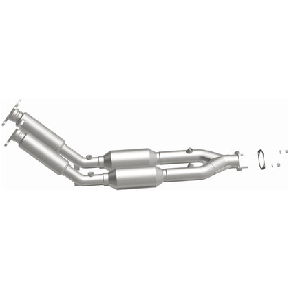 MagnaFlow 1999-2001 Volvo S80 2.8L HM Grade Federal / EPA Compliant Direct-Fit Catalytic Converter 24156