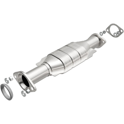 MagnaFlow 2001-2002 Mitsubishi Montero 3.5L HM Grade Federal / EPA Compliant Direct-Fit Catalytic Converter 24239