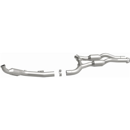 MagnaFlow 2006 Mercedes-Benz CLS55 AMG 5.5L | 2003-2006 Mercedes-Benz E55 AMG 5.5L HM Grade Federal / EPA Compliant Direct-Fit Catalytic Converter 24334