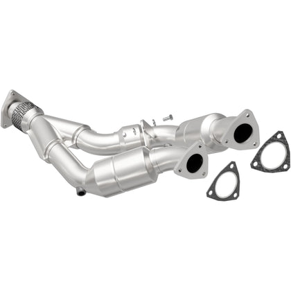 MagnaFlow HM Grade Federal / EPA Compliant Direct-Fit Catalytic Converter 24349