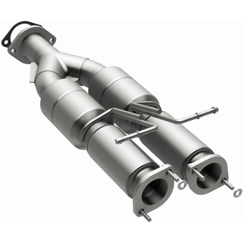 MagnaFlow HM Grade Federal / EPA Compliant Direct-Fit Catalytic Converter 24358