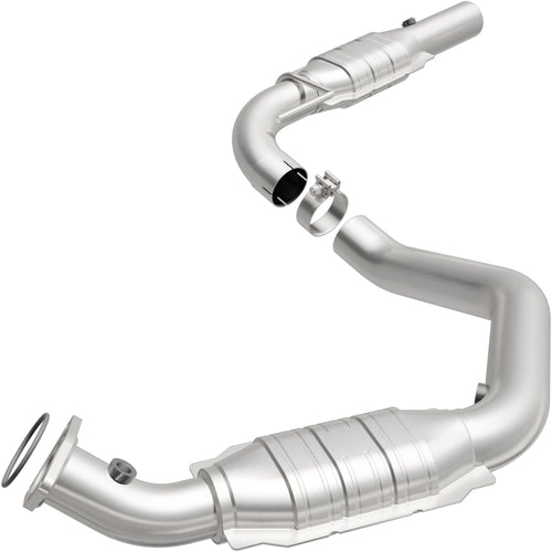 MagnaFlow HM Grade Federal / EPA Compliant Direct-Fit Catalytic Converter 24389