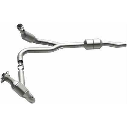 MagnaFlow HM Grade Federal / EPA Compliant Direct-Fit Catalytic Converter 24421