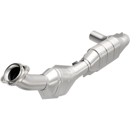 MagnaFlow 2003-2004 Ford Expedition 4.6L HM Grade Federal / EPA Compliant Direct-Fit Catalytic Converter 24440