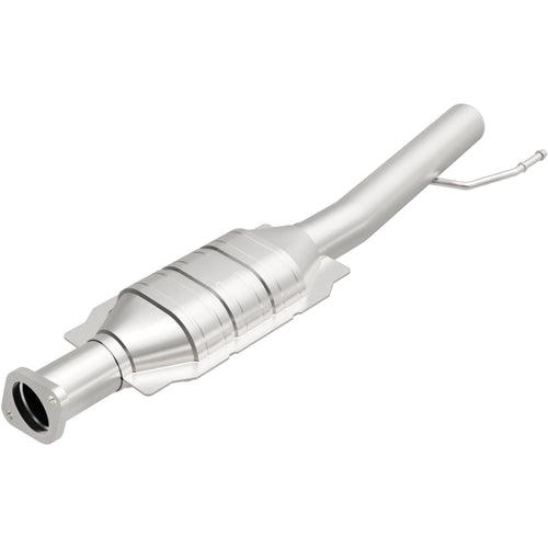 MagnaFlow HM Grade Federal / EPA Compliant Direct-Fit Catalytic Converter 24463