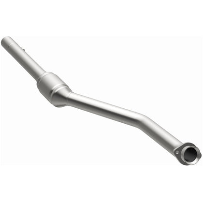 MagnaFlow HM Grade Federal / EPA Compliant Direct-Fit Catalytic Converter 24520