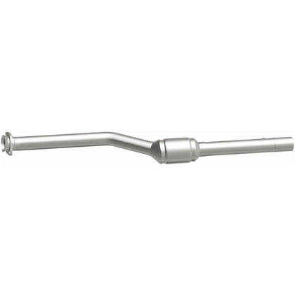 MagnaFlow HM Grade Federal / EPA Compliant Direct-Fit Catalytic Converter 24521