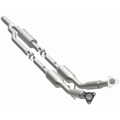 MagnaFlow HM Grade Federal / EPA Compliant Direct-Fit Catalytic Converter 24587