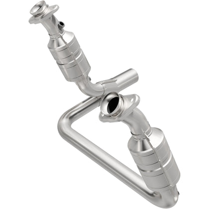 MagnaFlow HM Grade Federal / EPA Compliant Direct-Fit Catalytic Converter 24770