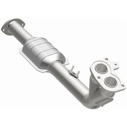 MagnaFlow 1996-2000 Toyota 4Runner 3.4L HM Grade Federal / EPA Compliant Direct-Fit Catalytic Converter 27301