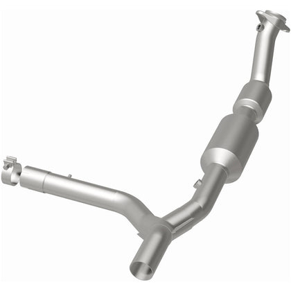 MagnaFlow 2004 Ford F-150 Heritage 5.4L | 2000-2003 Ford F-150 5.4L OEM Grade Federal / EPA Compliant Direct-Fit Catalytic Converter 280008