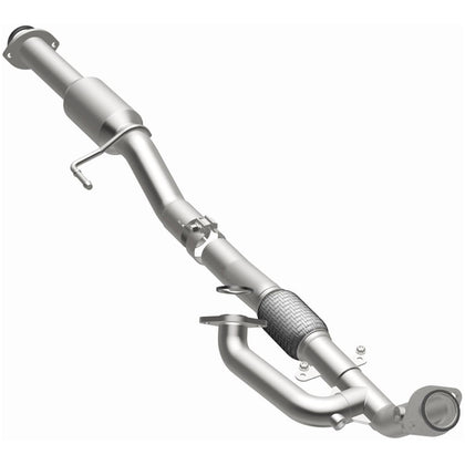 MagnaFlow OEM Grade Federal / EPA Compliant Direct-Fit Catalytic Converter 280069