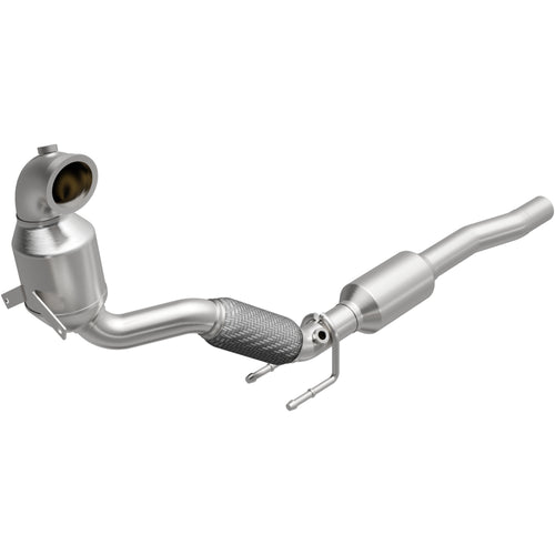 MagnaFlow 2016-2018 Volkswagen Jetta 1.4L OEM Grade Federal / EPA Compliant Direct-Fit Catalytic Converter 280134
