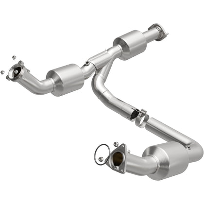 MagnaFlow OEM Grade Federal / EPA Compliant Direct-Fit Catalytic Converter 280210